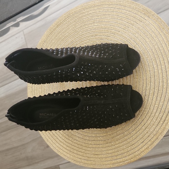 Michael Kors Dani Black Suede Open Toe heels Size 8.5 - Picture 1 of 5